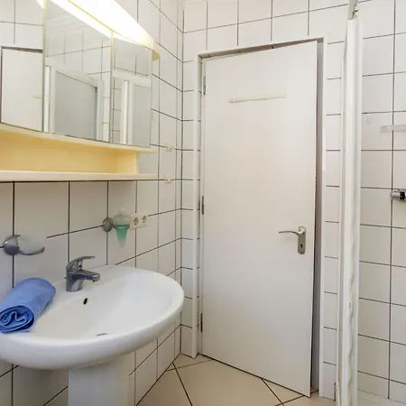 Acuario By Interhome